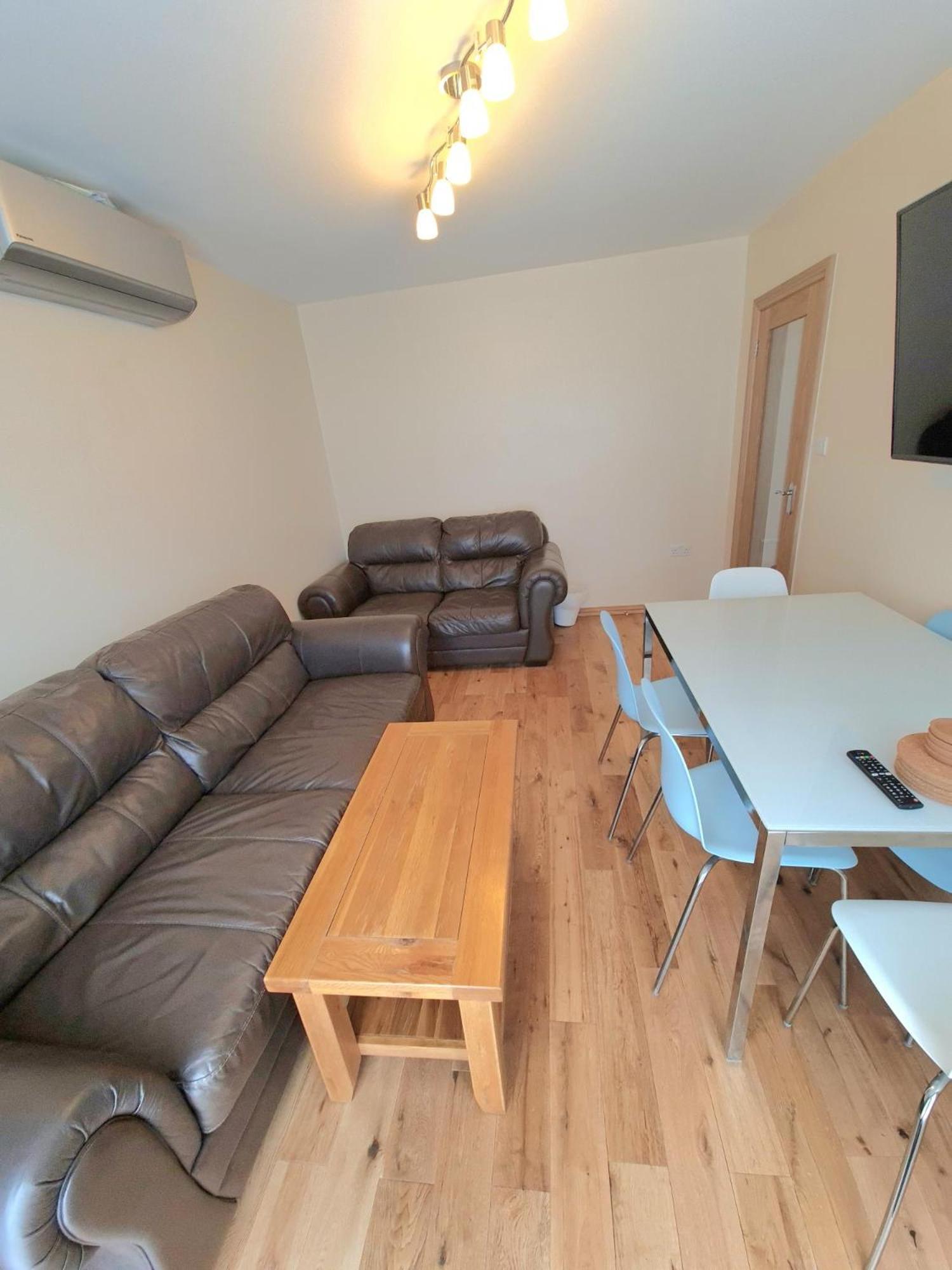 London Luxury 2 Bedroom Flat Sleeps 8 Free Parking East Barnet Exterior foto